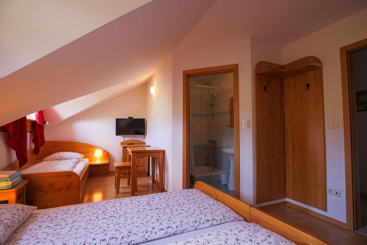 Domacija Malnarjevi Villa Villa Slavina Eksteriør billede