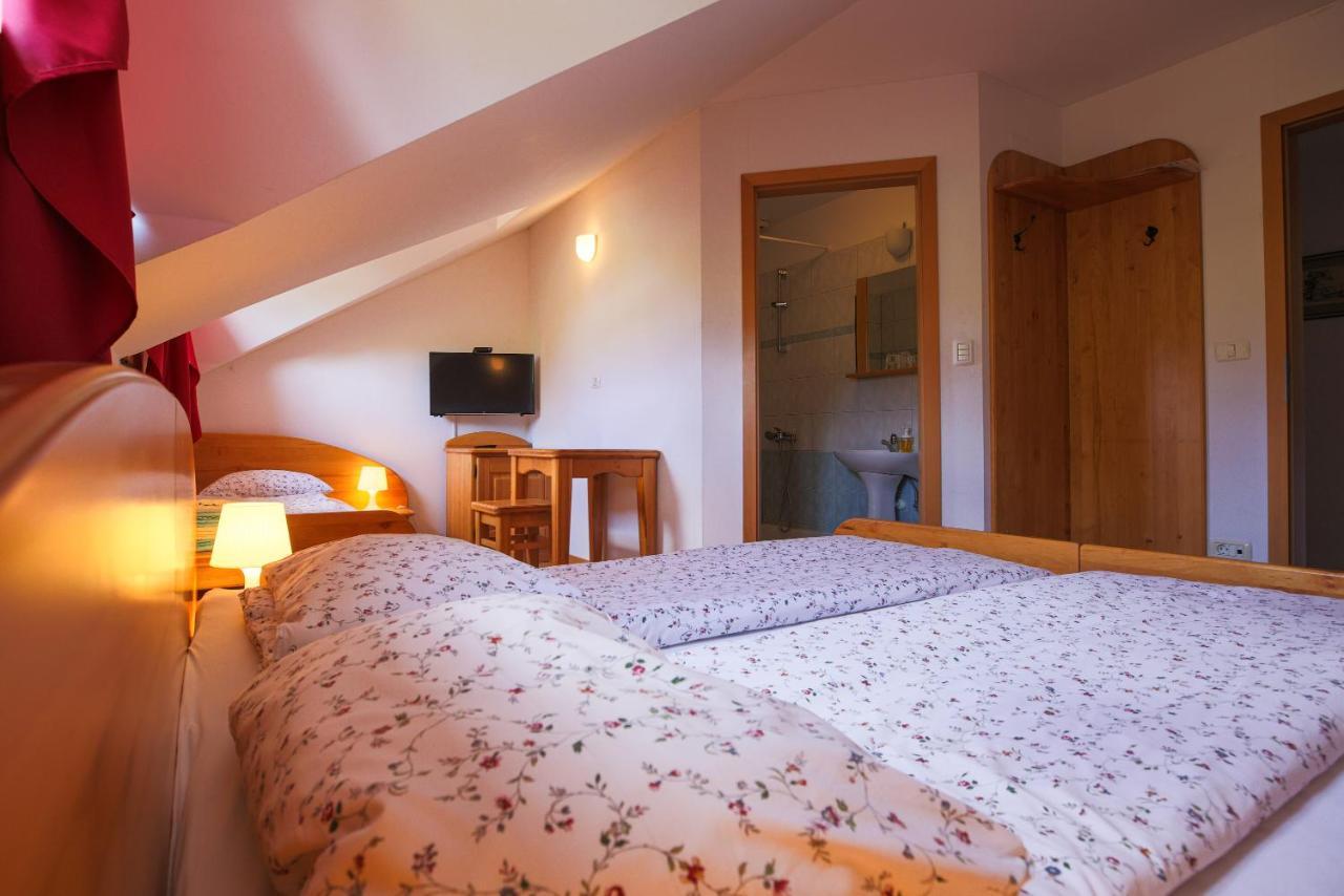 Domacija Malnarjevi Villa Villa Slavina Eksteriør billede