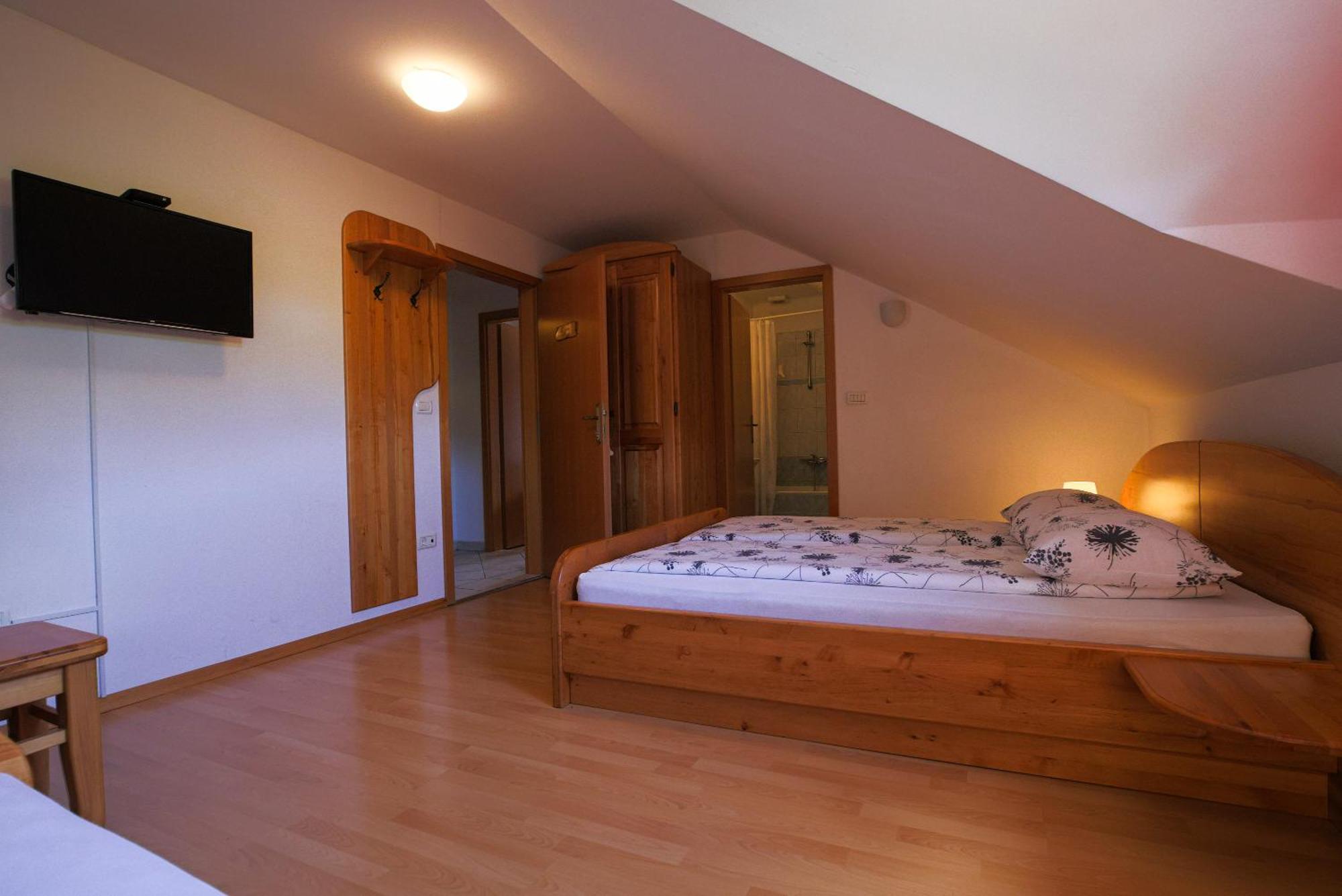 Domacija Malnarjevi Villa Villa Slavina Eksteriør billede